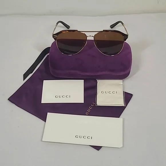 Authentic Gucci Aviator Sunglasses Unisex - Picture 1 of 7